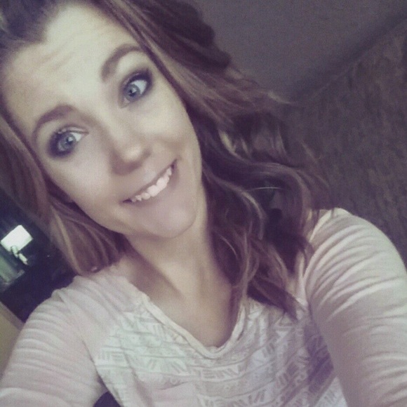 Meet your seller! - Picture 3 of 4